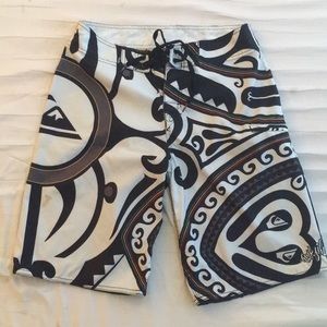 Quiksilver board shorts